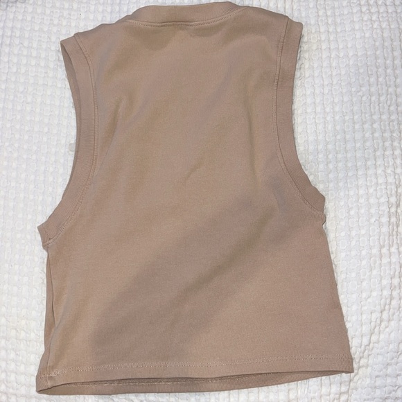 Nude tank top - Picture 2 of 2